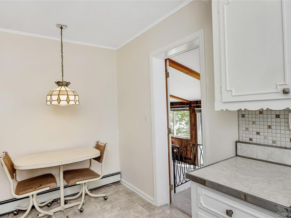 33 Grant Street, Hempstead NY 11550