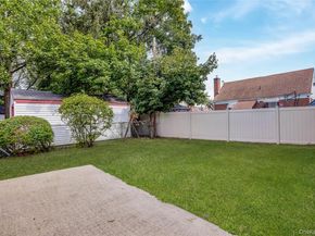 33 Grant Street, Hempstead NY 11550