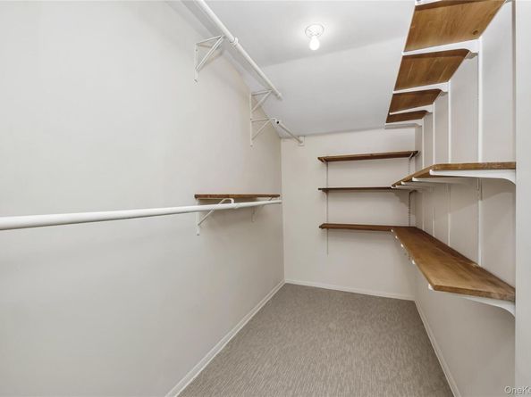 33 Grant Street, Hempstead NY 11550