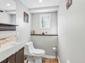 18 Haypath Road, Bethpage NY 11714