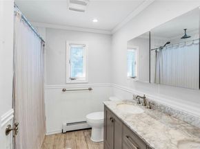 18 Haypath Road, Bethpage NY 11714