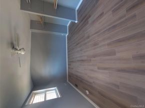 197 Hill Circle 197, Calverton NY 11933