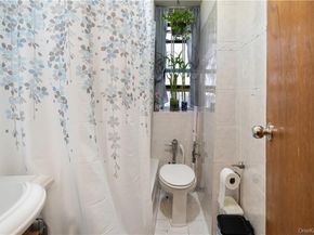 2156 Cruger Avenue LL, Bronx NY 10462