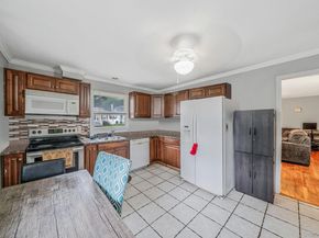 20 Kirby Lane, Lake Ronkonkoma NY 11779