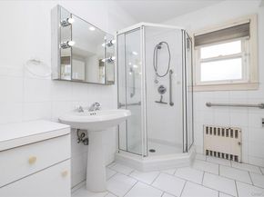 10 Cornell Place, East Rockaway NY 11518