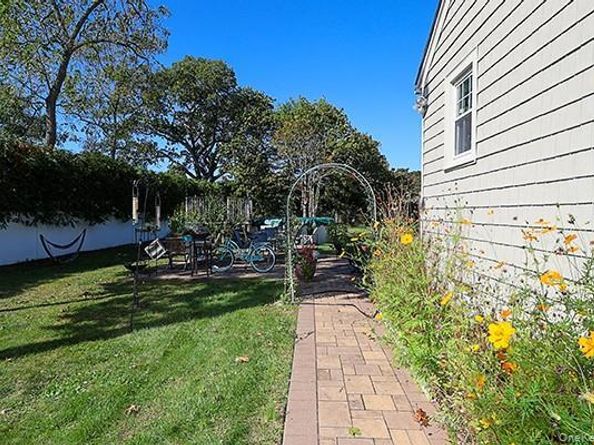 230 Kensington Avenue, Bayport NY 11705