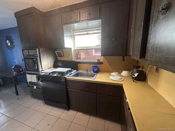 9628 41st Avenue, Corona NY 11368