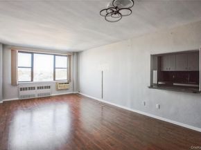 333 E Broadway 3B, Long Beach NY 11561