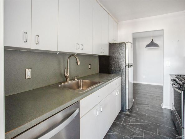 333 E Broadway 3B, Long Beach NY 11561