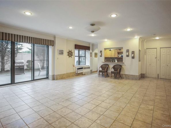 333 E Broadway 3B, Long Beach NY 11561