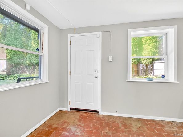 9 Brookdell Drive, Hartsdale NY 10530