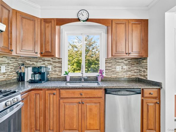 50 Woodland Road, Bedford Hills NY 10507