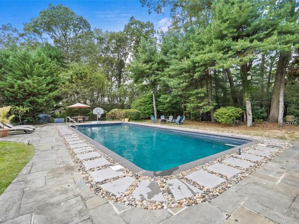 55 Rolling Hill Lane, Old Westbury NY 11568