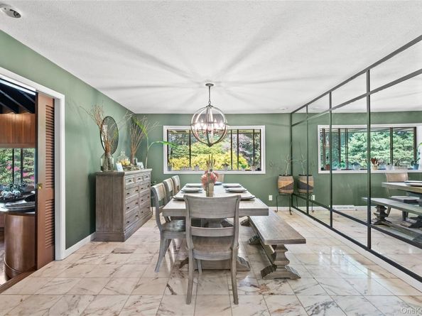 55 Rolling Hill Lane, Old Westbury NY 11568