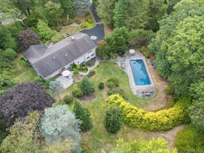 55 Rolling Hill Lane, Old Westbury NY 11568
