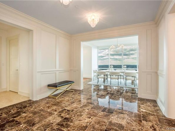 1 Renaissance Square PH4CD, White Plains NY 10601