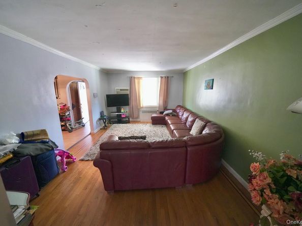 2929 Fenton Ave Avenue, Bronx NY 10469