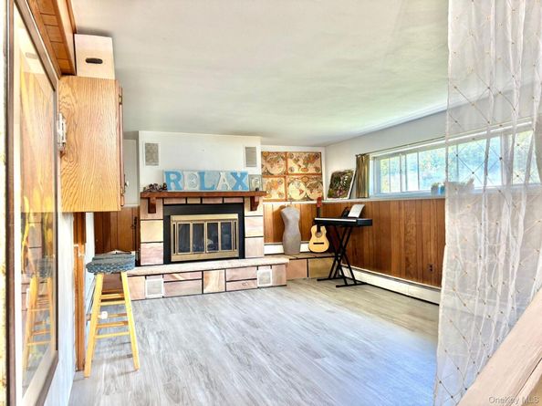 22 Fuller Street, Dix Hills NY 11746