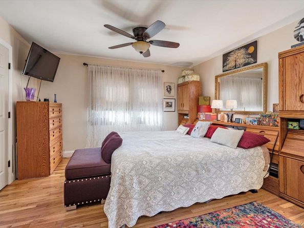 65 Harriet Road, North Babylon NY 11703