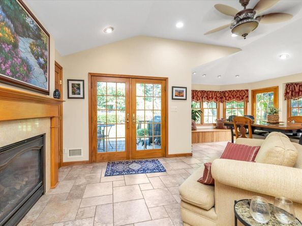 84 Lake Road, Greenlawn NY 11740