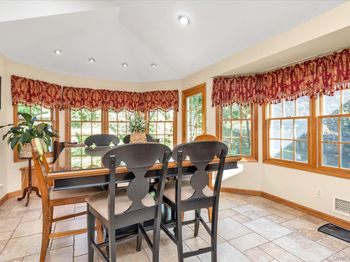 84 Lake Road