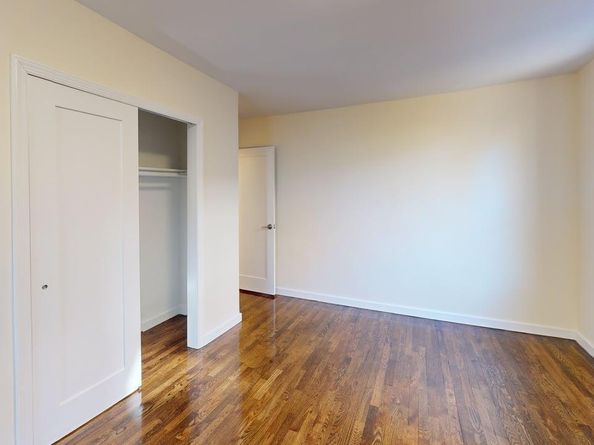 678 Warburton Avenue 6L, Yonkers NY 10701