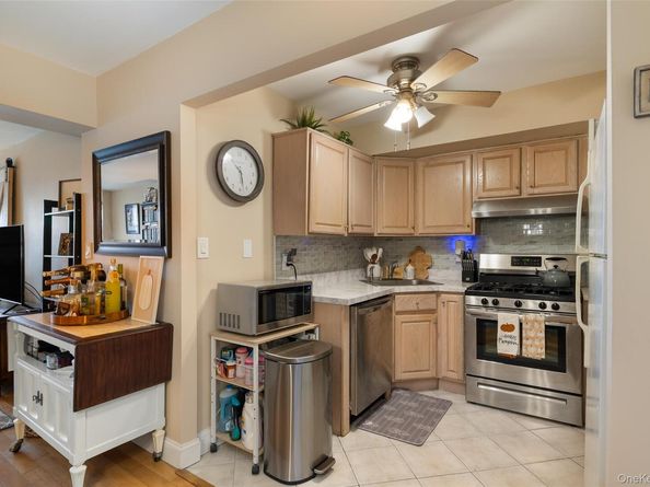 55 Monroe Boulevard 2H, Long Beach NY 11561