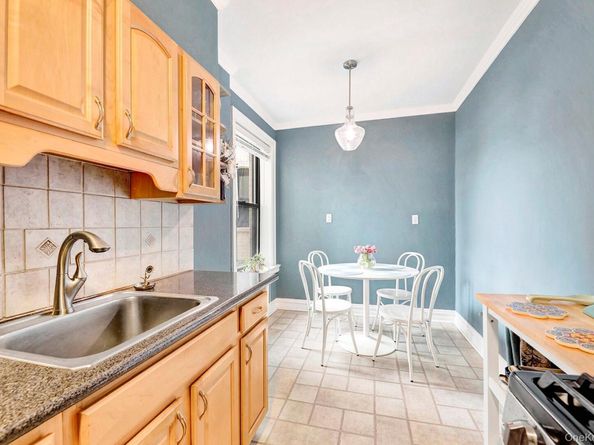 145 95th Street D6, Brooklyn NY 11209