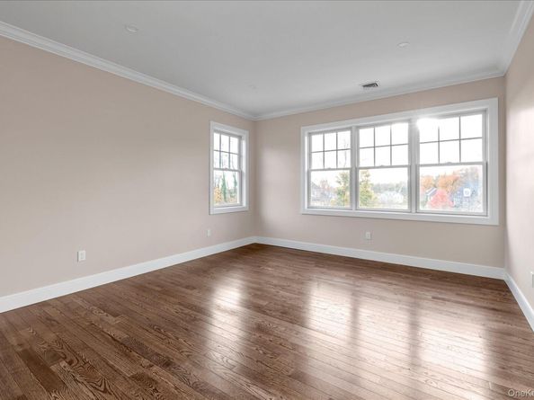 34 Calumet Drive, Dix Hills NY 11746