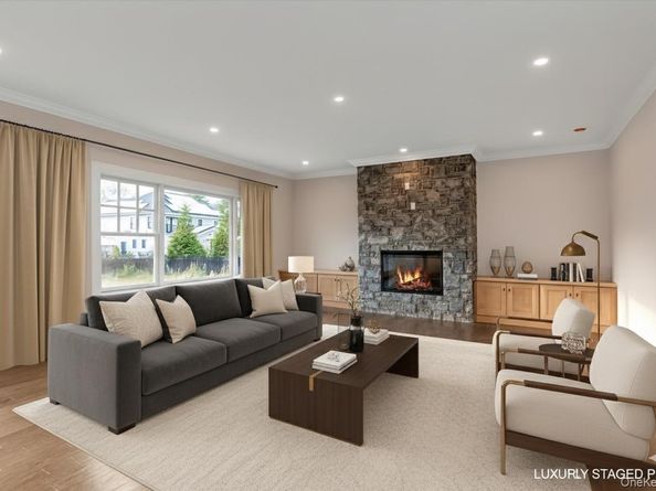 34 Calumet Drive, Dix Hills NY 11746