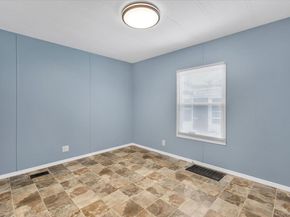 525-183 Riverleigh Avenue 183, Riverhead NY 11901