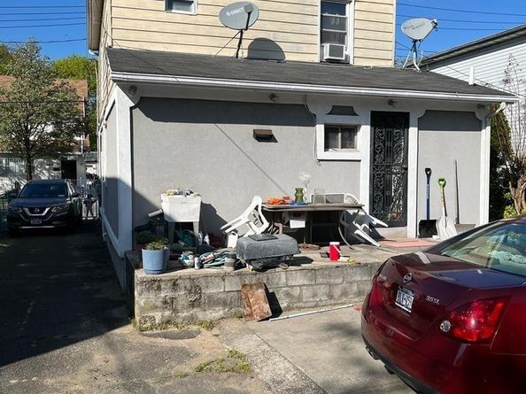 219-16 143rd Road, Springfield Gardens NY 11413