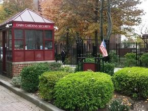 150-29 72 Garden 3L, Kew Garden Hills NY 11367