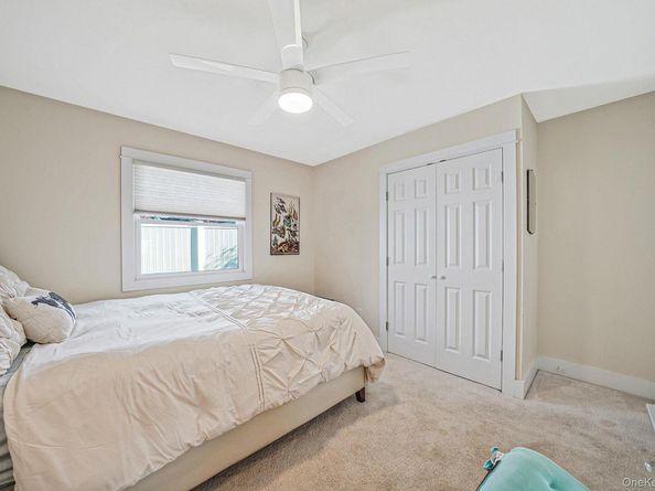 4 Malcolm Street, Bellport NY 11713