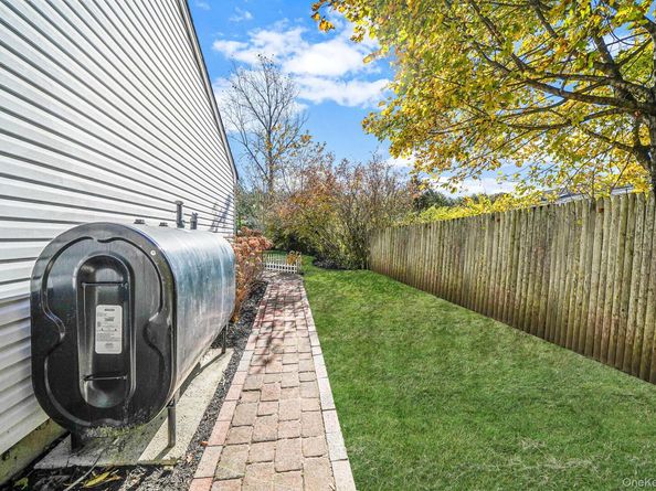 4 Malcolm Street, Bellport NY 11713