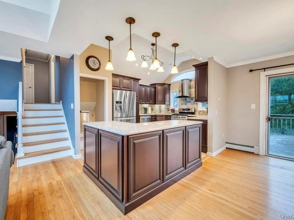 65 Waterview Avenue, Massapequa NY 11758