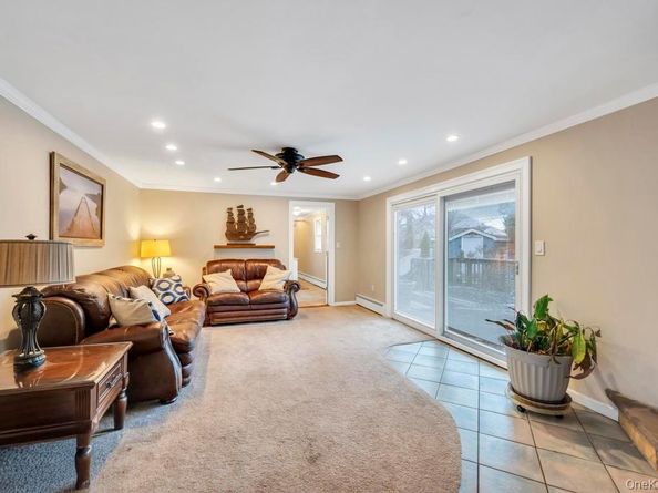 65 Waterview Avenue, Massapequa NY 11758