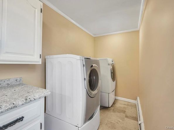 65 Waterview Avenue, Massapequa NY 11758