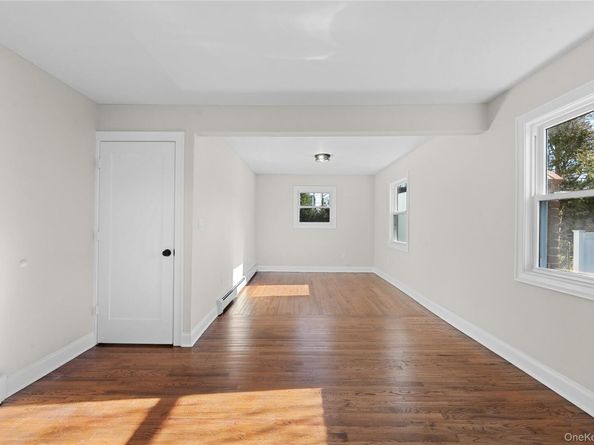 22 Guilette Place, Amityville NY 11701