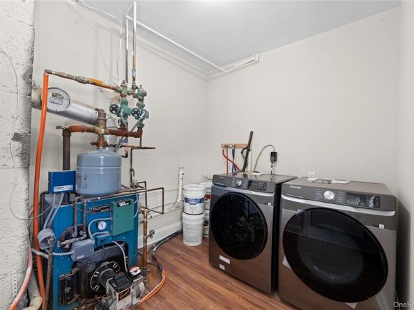 22 Guilette Place, Amityville NY 11701