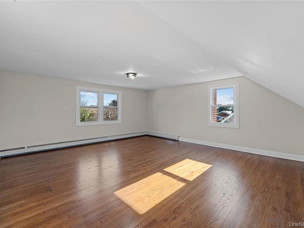 22 Guilette Place, Amityville NY 11701