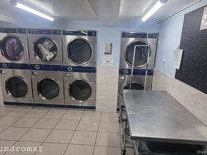 70-79 Park Drive E B, Flushing NY 11367