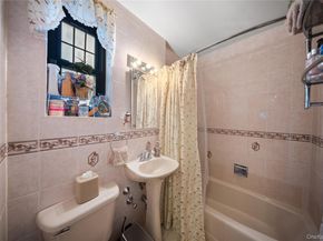 70-79 Park Drive E B, Flushing NY 11367