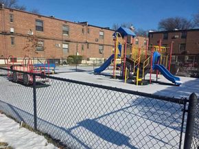 70-79 Park Drive E B, Flushing NY 11367