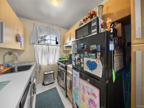 70-79 Park Drive E B, Flushing NY 11367