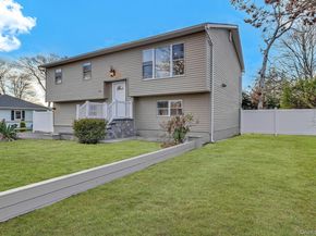 116 Phyllis Drive, Patchogue NY 11772