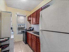 8921 129th Street, Richmond Hill NY 11418