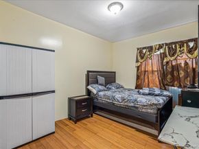 8921 129th Street, Richmond Hill NY 11418