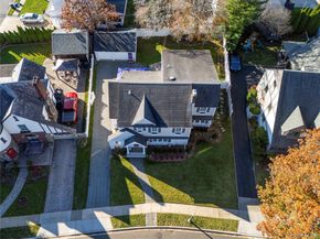 166 Princeton Road, Rockville Centre NY 11570