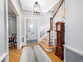 166 Princeton Road, Rockville Centre NY 11570